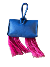 Load image into Gallery viewer, Blue Leather Bag with Fuchsia Horsehair
